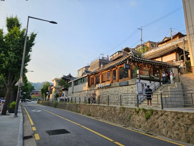 Samcheong-dong