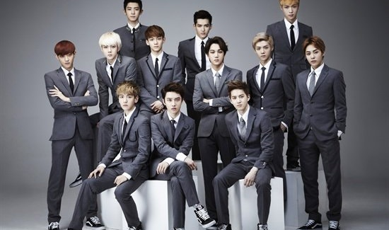 EXO (엑소)