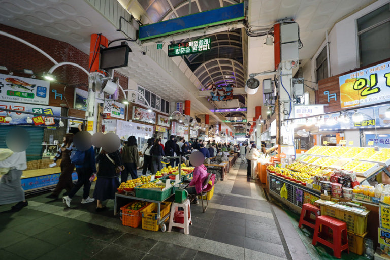 서귀포 매일올레시장 (Seogwipo Maeil Olle Market)