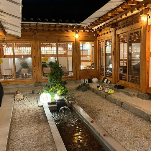 Hanok Cafes (한옥 카페)
