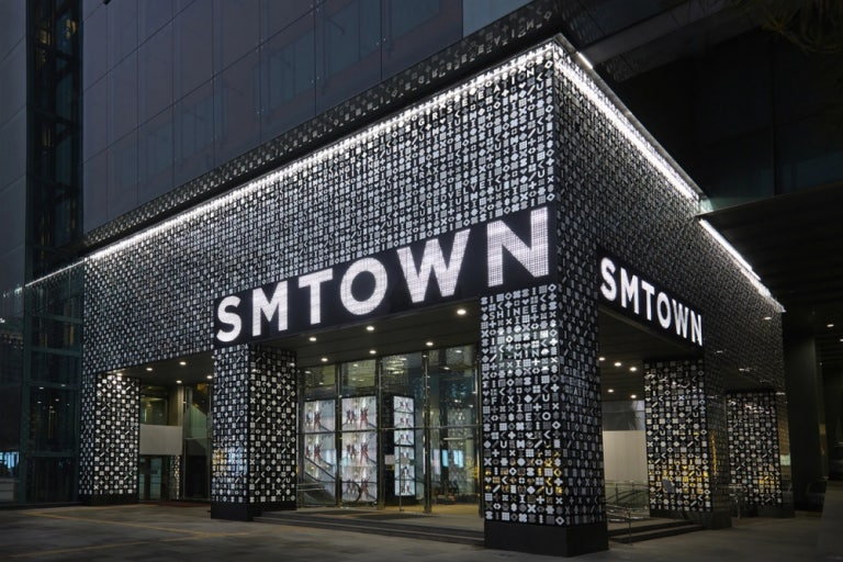 SM Entertainment 