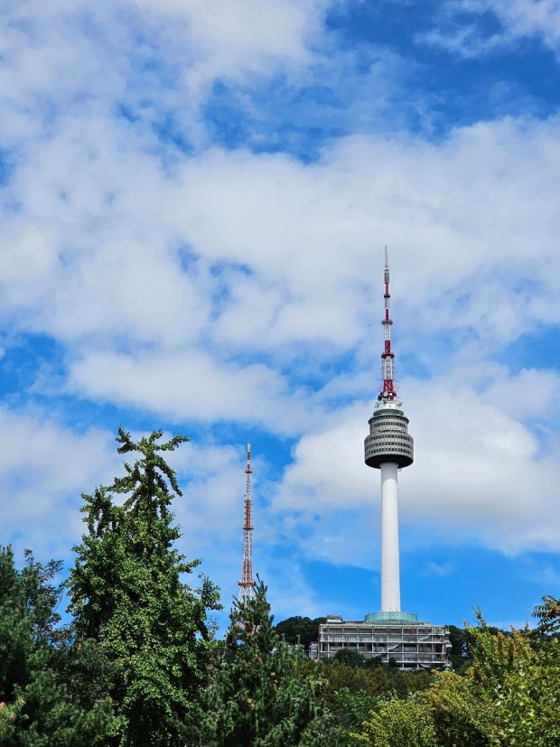 Namsan Tower (N Seoul Tower)